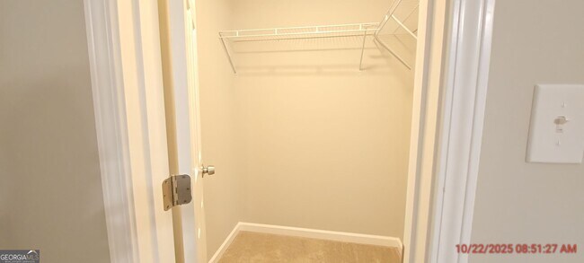 Building Photo - 125 Highland Dr