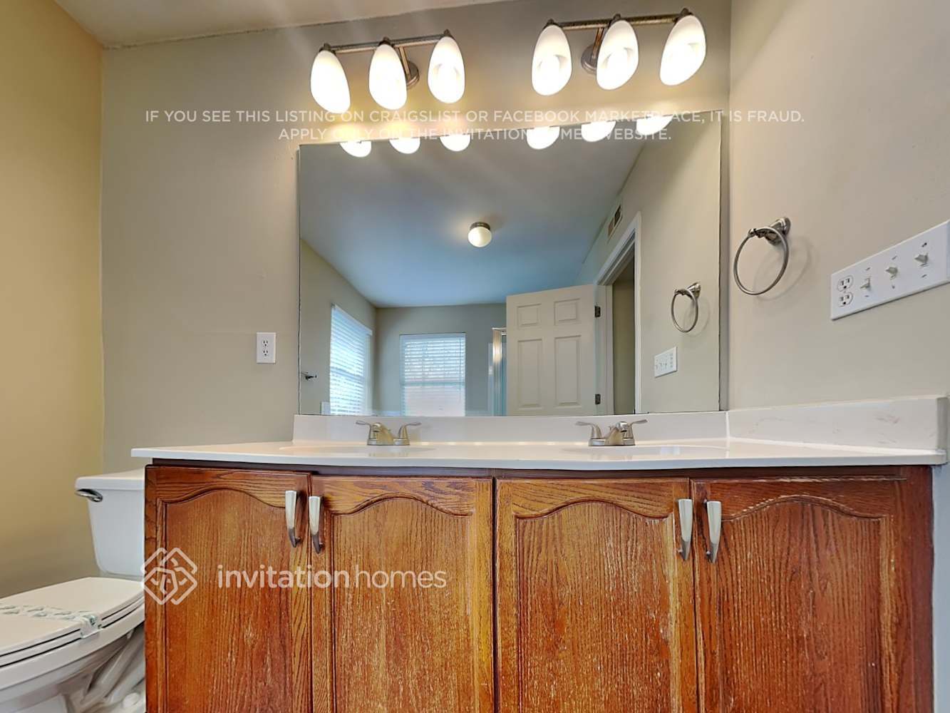 Building Photo - 5909 Creft Cir