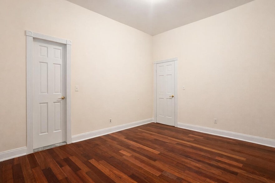 Building Photo - 270 Fort Washington Ave