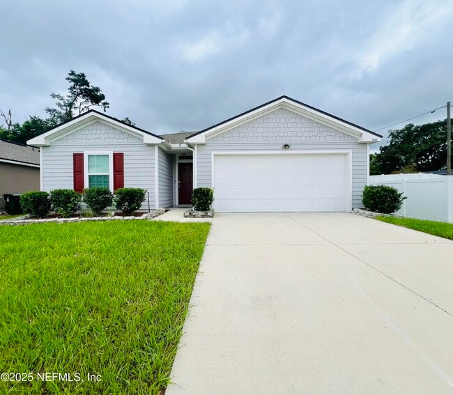 Primary Photo - 3242 Rogers Ave