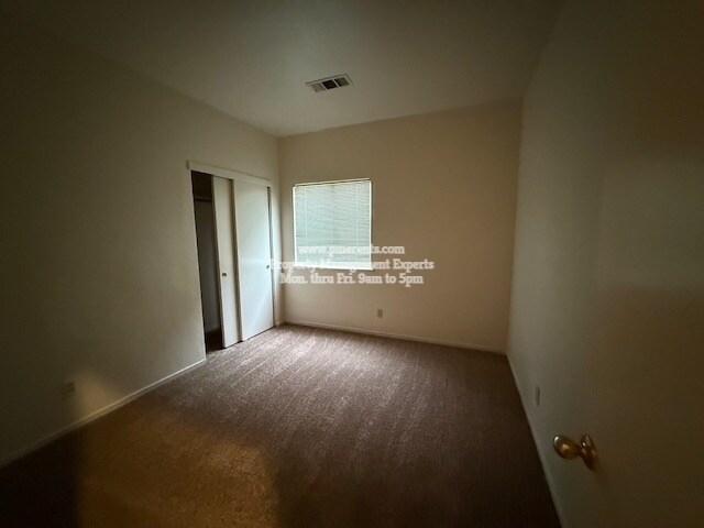 Building Photo - 9521 Twin Brooks Ln