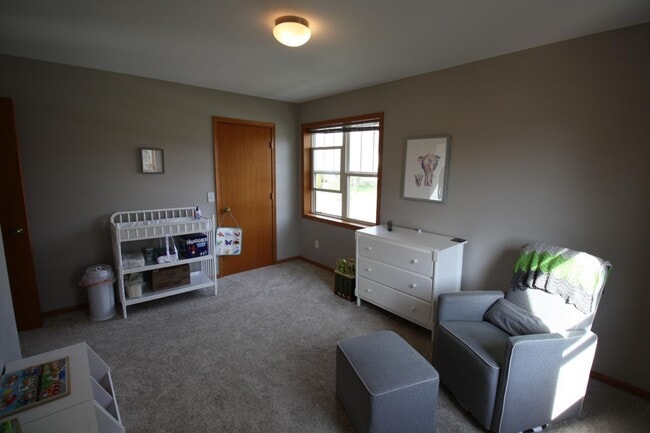 Building Photo - 801 Carina Ln