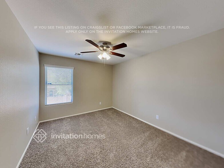 Building Photo - 12656 W Orange Dr