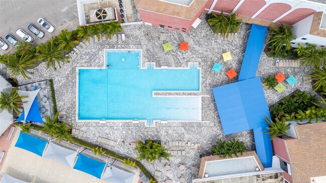 Building Photo - 120 Tilford F