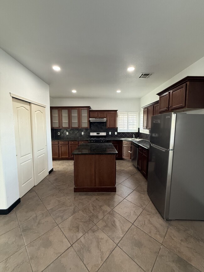 Building Photo - 3157 Diego Aidan Dr