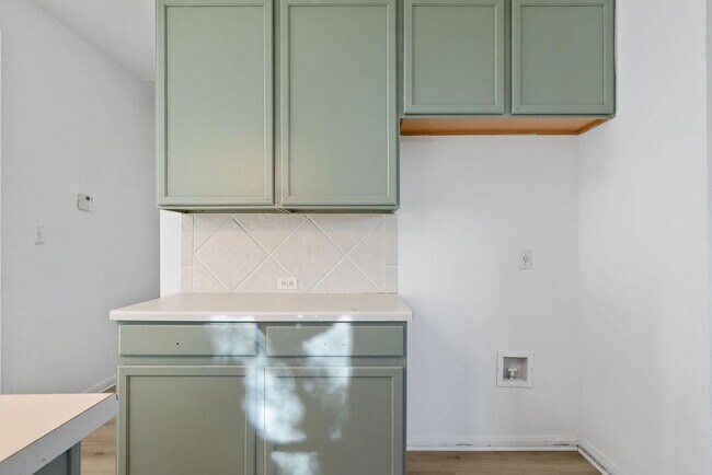 Building Photo - 2209 Boneset Trail