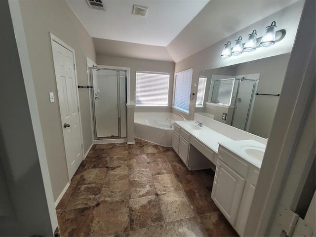 Building Photo - 9800 Meadow Rue Dr
