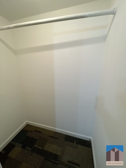 Building Photo - 2595 Woodland Dr NW