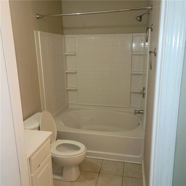 Building Photo - 2127 Dillard Crossing