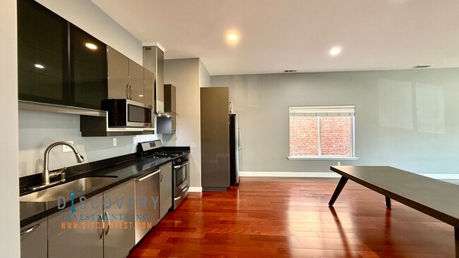 Building Photo - Modern One Bedroom Condo in Prescott
