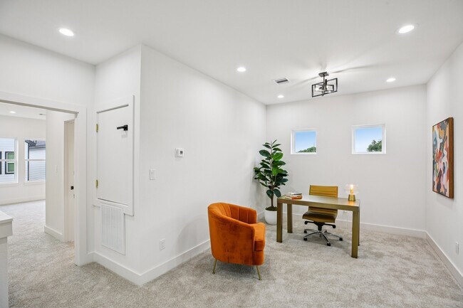 Building Photo - 3514 Goodhope St