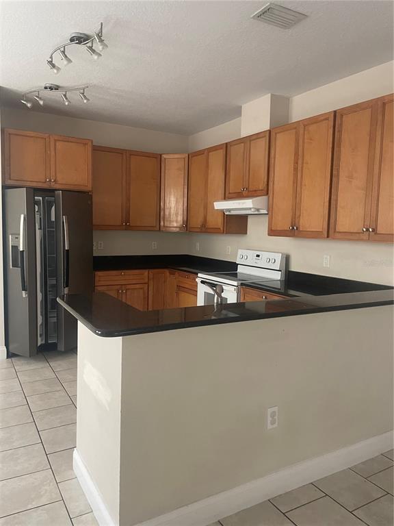 Building Photo - 322 Dundee Dr