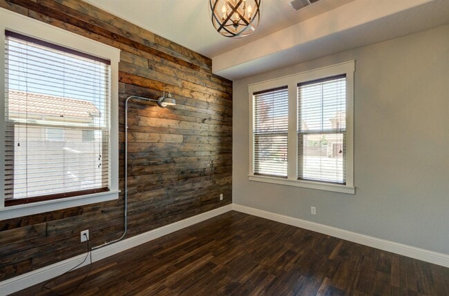 Building Photo - 21230 Tramonto Ln