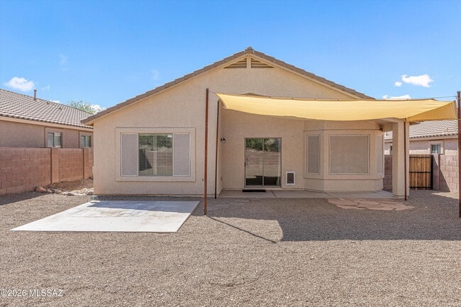 Building Photo - 60958 Cantle Ct