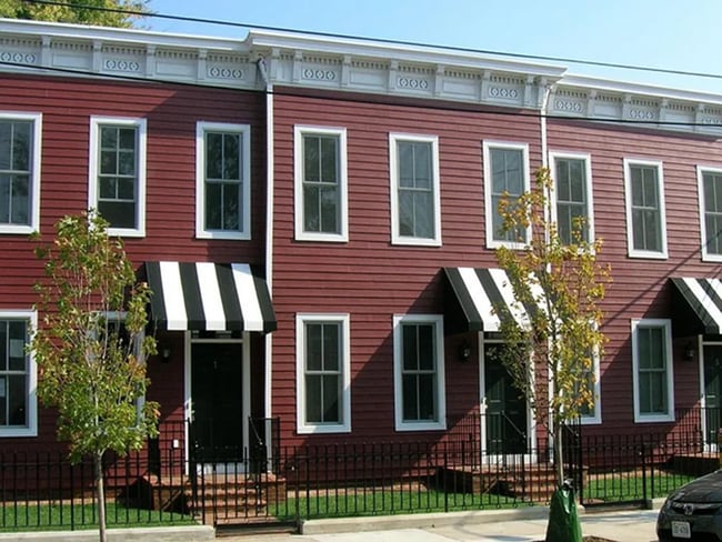 Building Photo - Beautiful 2bd 2.5 bath home!
