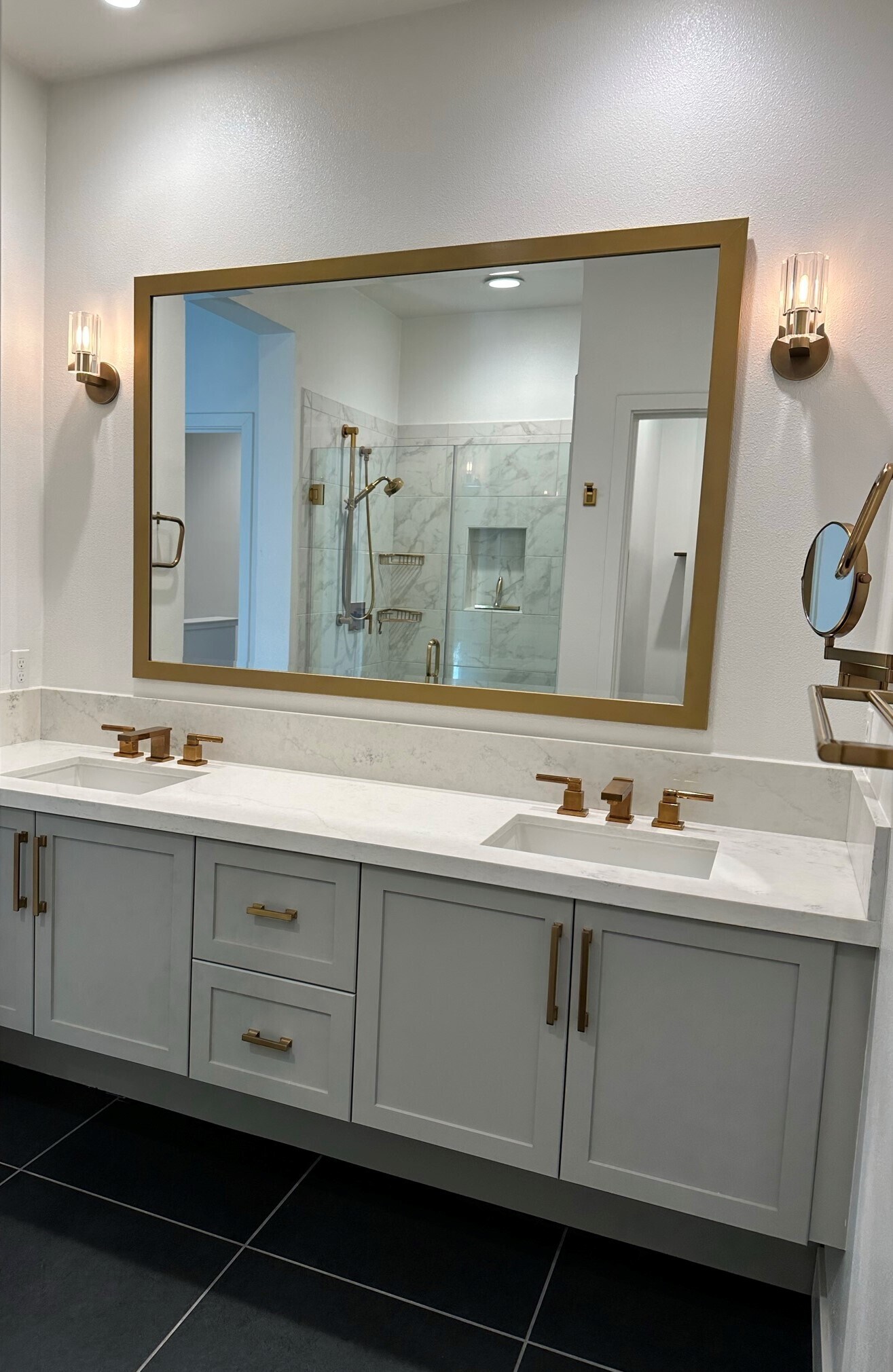 Master Bathroom - 158 Uptown Cir