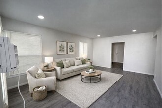 Building Photo - 4228 Tenth St, Unit 4228