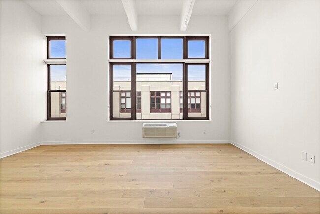 Building Photo - 1500 Hudson St