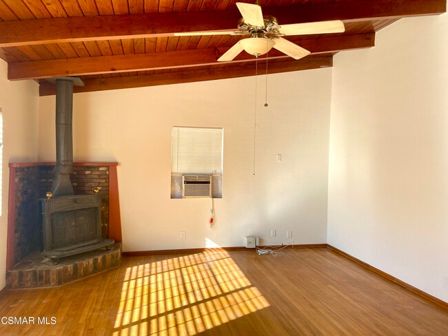 Building Photo - 3193 Royal Oaks Dr