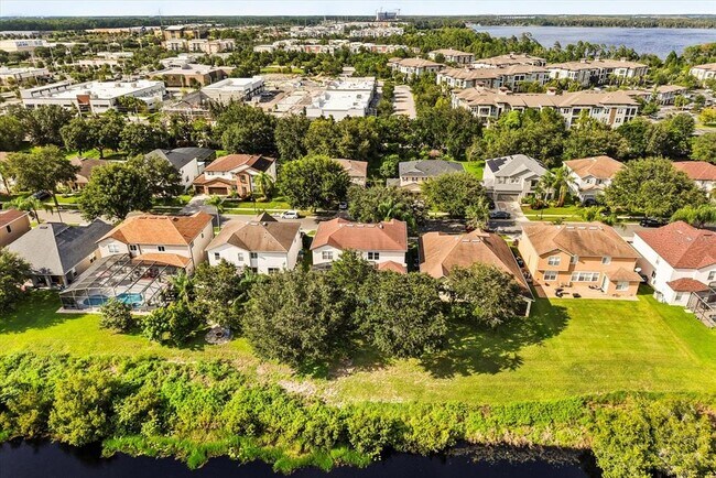 Building Photo - 10148 Malpas Point