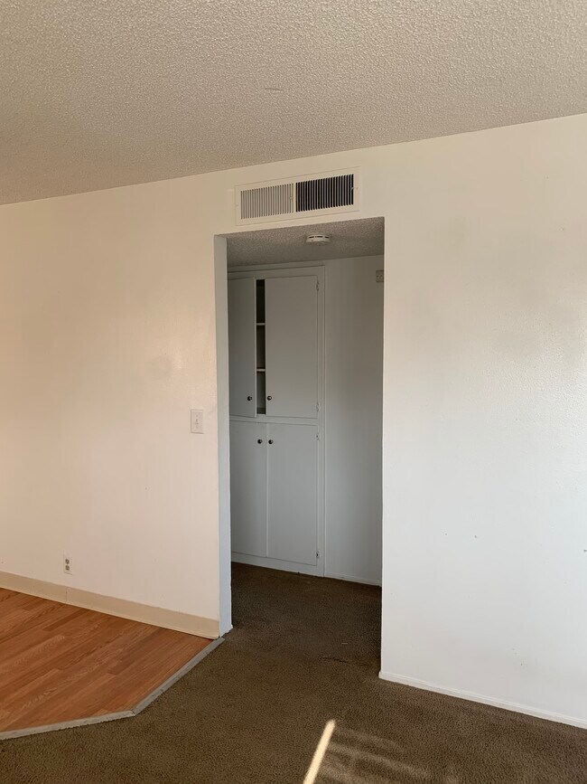 hallway - 646 W Iris Ave