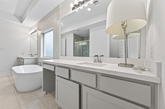 Building Photo - 3180 Stingray Cv Dr