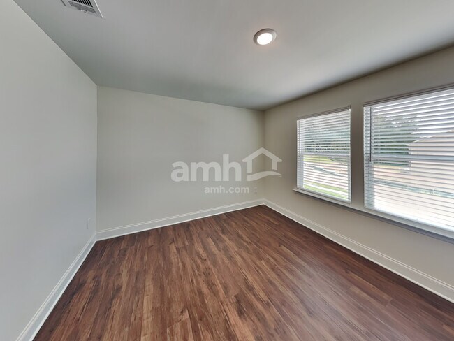 Building Photo - 3601 Isabella Ct