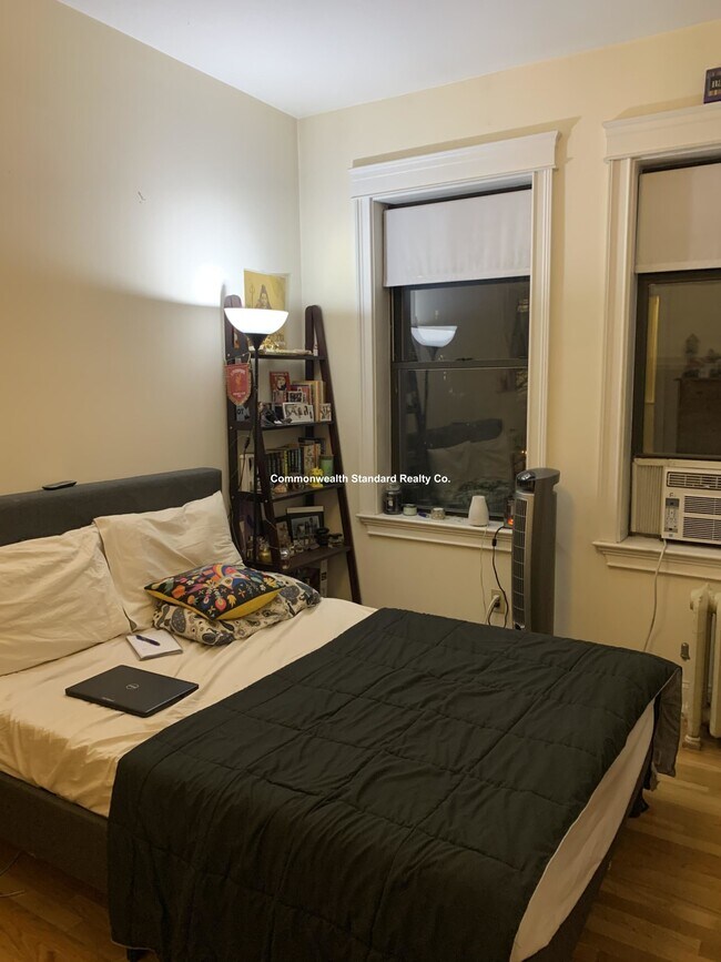 Building Photo - 76 Quint Ave