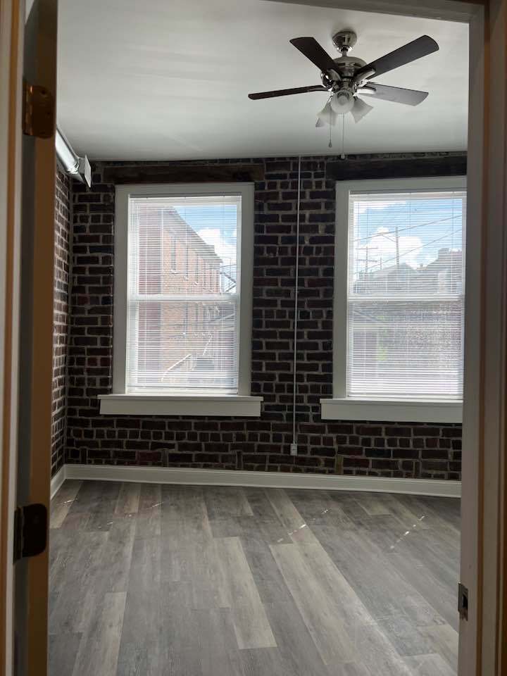 Bedroom - 4 W State St