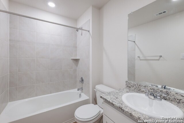 Building Photo - 3928 Claystone Canyon