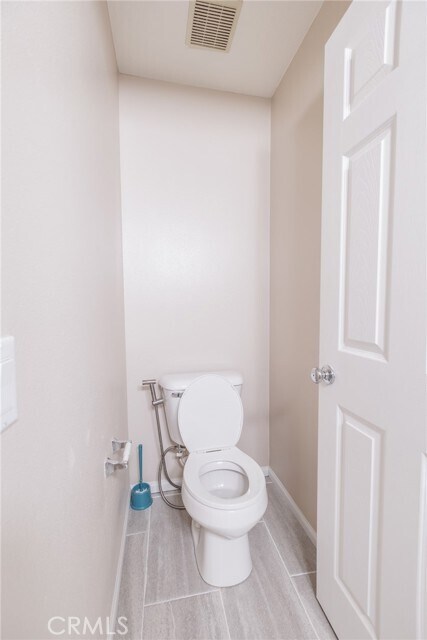 Building Photo - 920 Sawtooth Dr