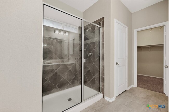Building Photo - 429 Sheepshank Dr