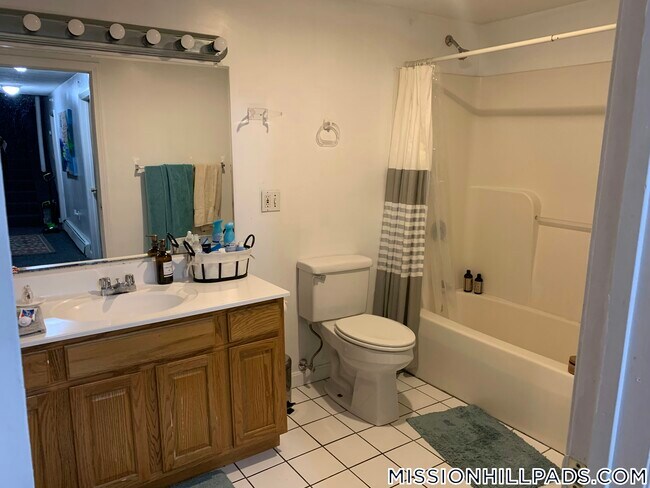 Building Photo - 61 S Huntington Ave