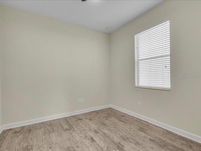Building Photo - 1569 Thetford Cir