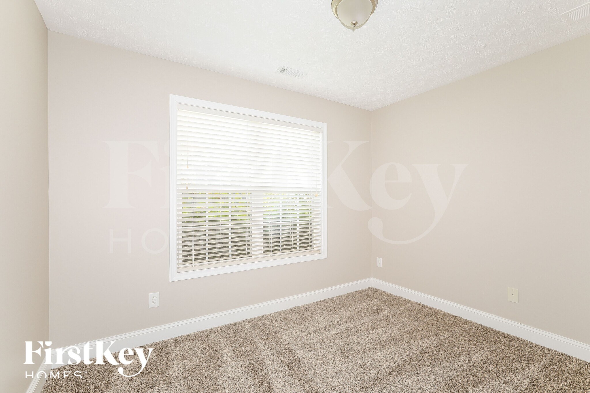 Building Photo - 90 Wynfield Keep