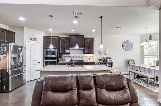 Building Photo - 3721 Royal Tern Ct