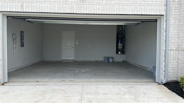 Building Photo - 912 Santa Lucia Dr