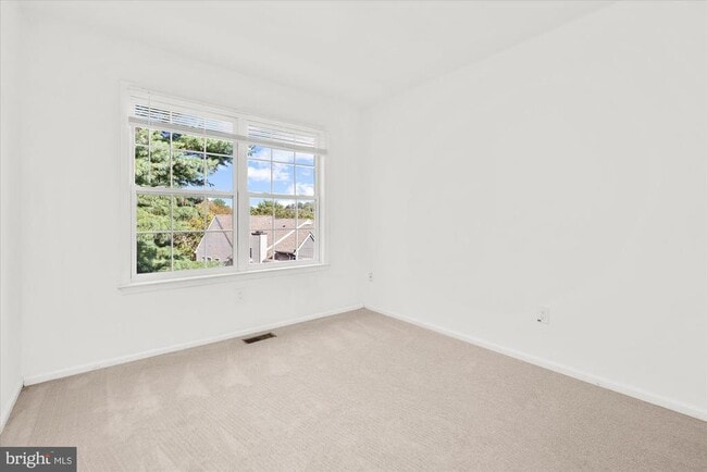 Building Photo - 149 Bishops Gate Ln