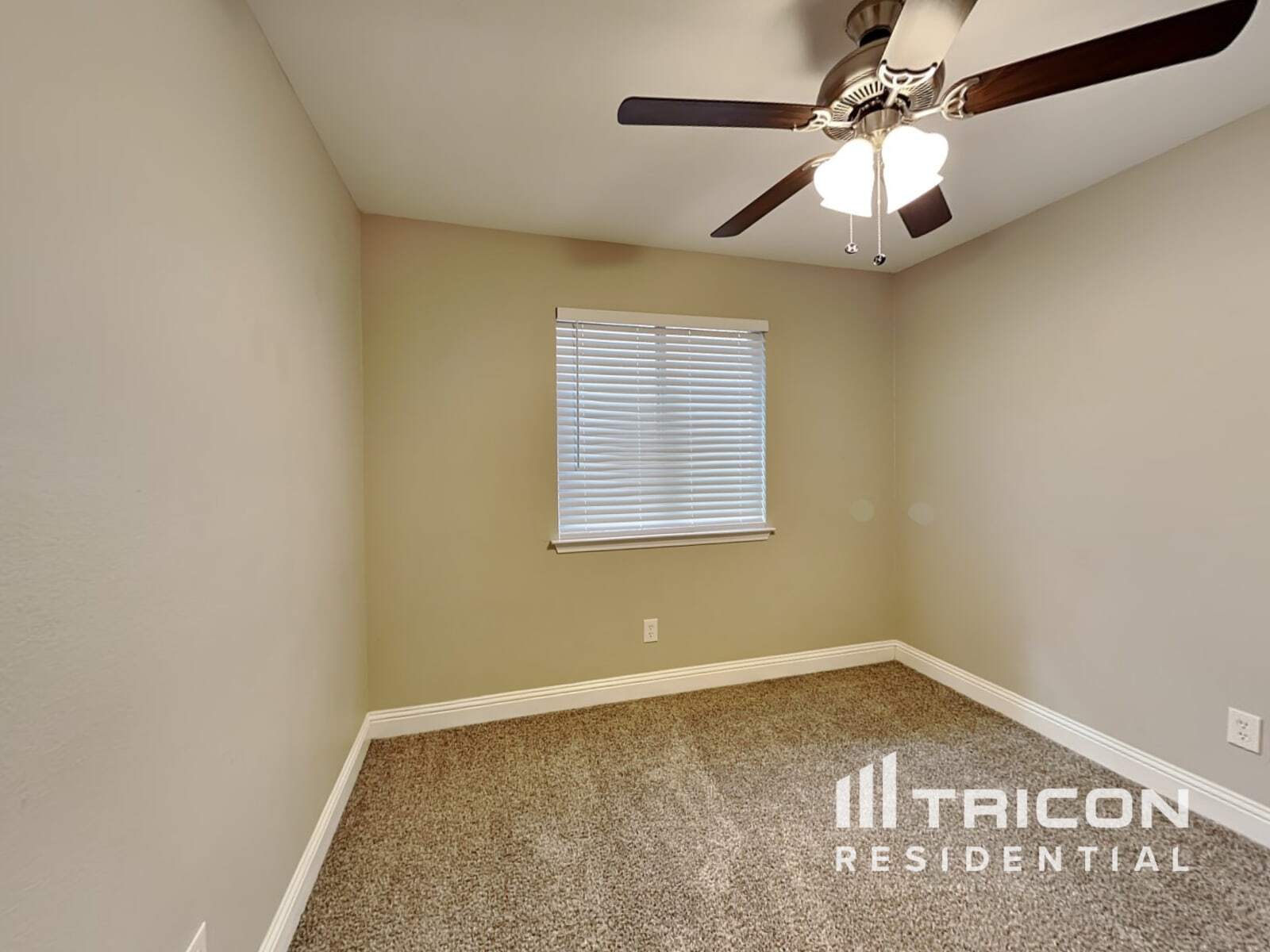 Building Photo - 1133 Single Tree Dr