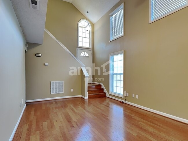 Building Photo - 4220 Lake Woodard Dr