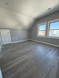 Building Photo - 1637 South Ave