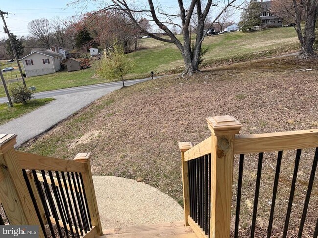 Building Photo - 7285 Clyde Jones Rd