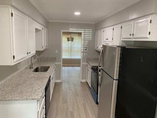 Building Photo - 130 Wythe Cir