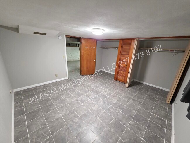 Building Photo - 3 bed house for RENT