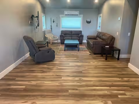 Building Photo - 1954 Panoramic View Dr