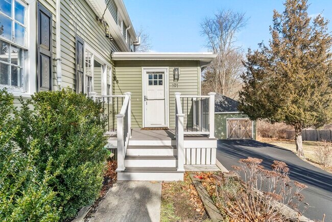 Building Photo - 191 Randolph St