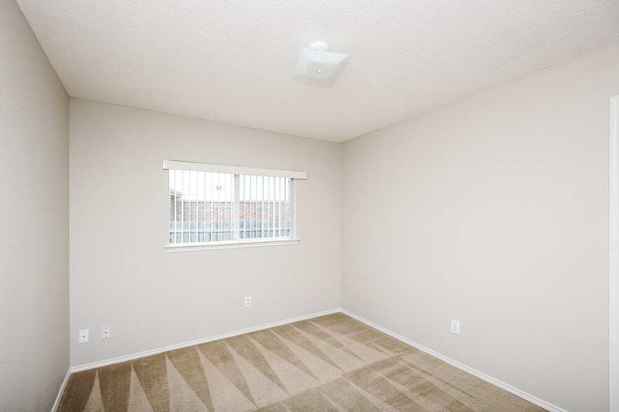 Building Photo - 1603 Withers Way