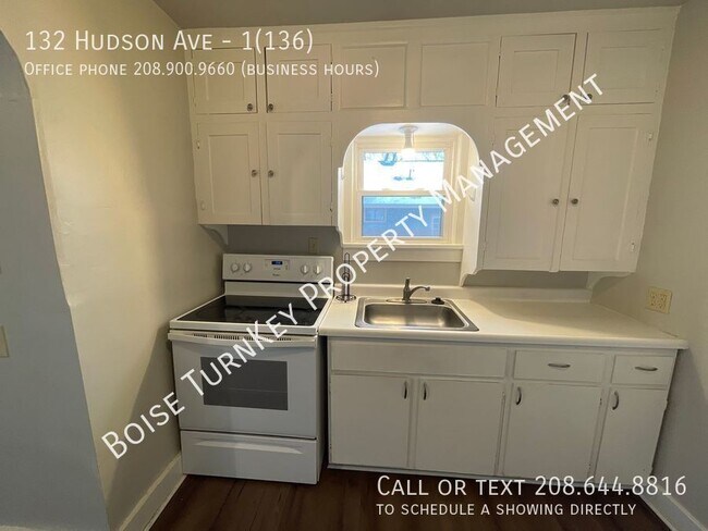 Building Photo - 132 Hudson Ave