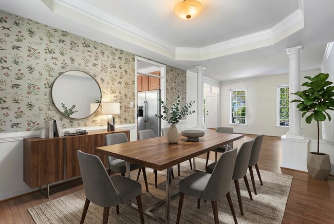 Building Photo - FABULOUS 5 BEDROOM RENOVATED HOME IN HAMPTON PARK