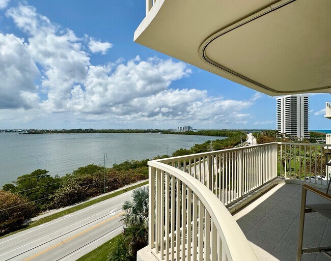 Building Photo - 5480 N Ocean Dr